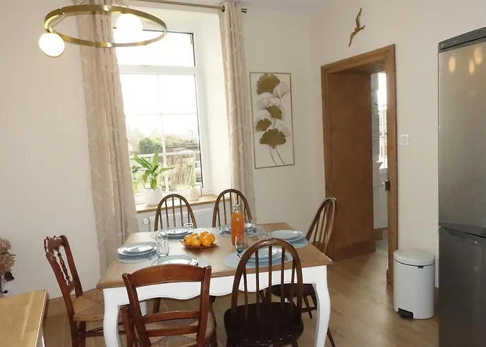 De La Pierre Tatil Evi